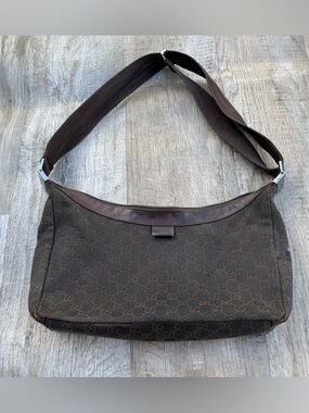Vintage Gucci GG Canvas Monogram Messenger Bag Dark Brown Flaws**
